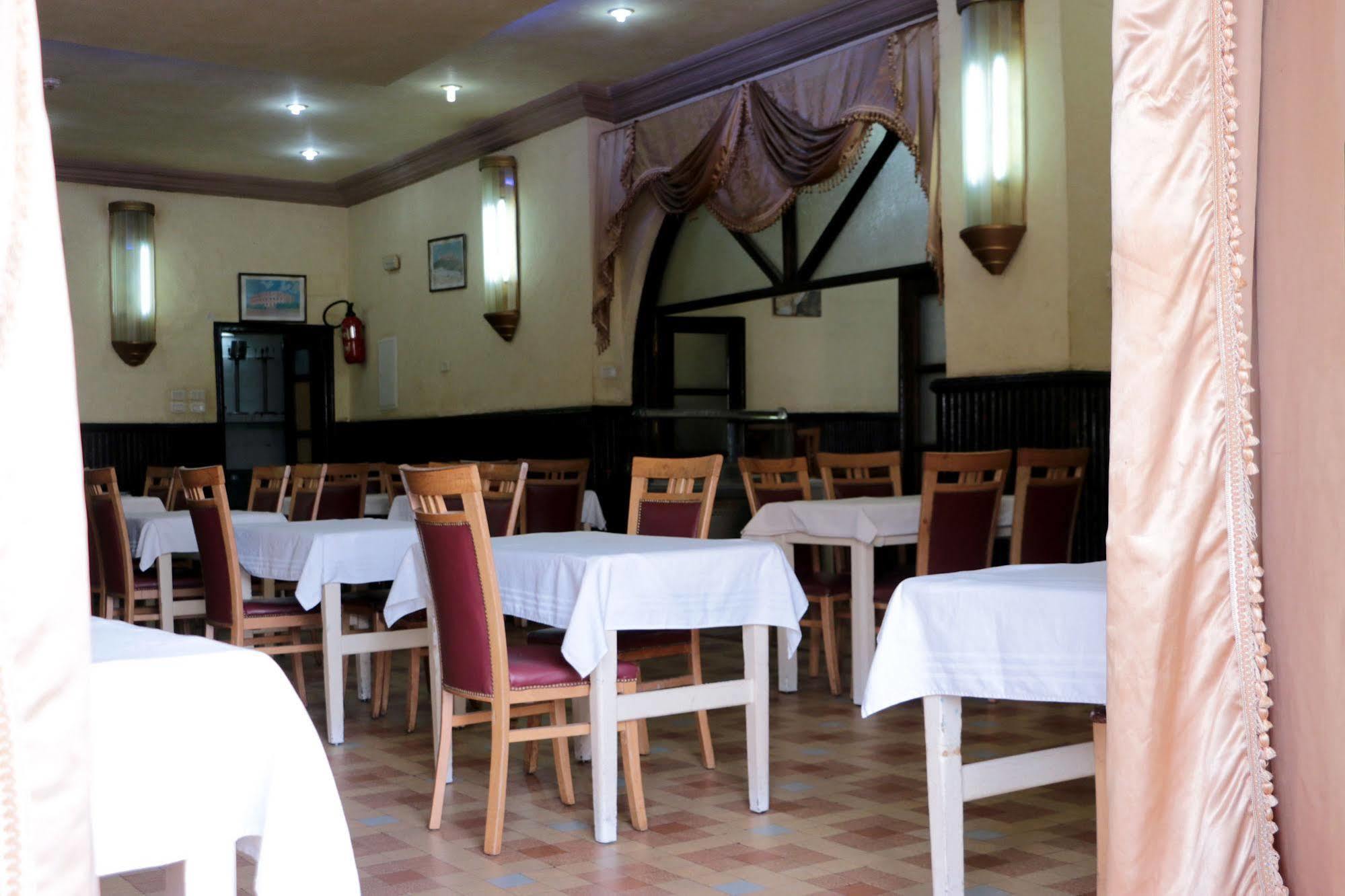 Hotel Saint Georges Tunis Exterior foto