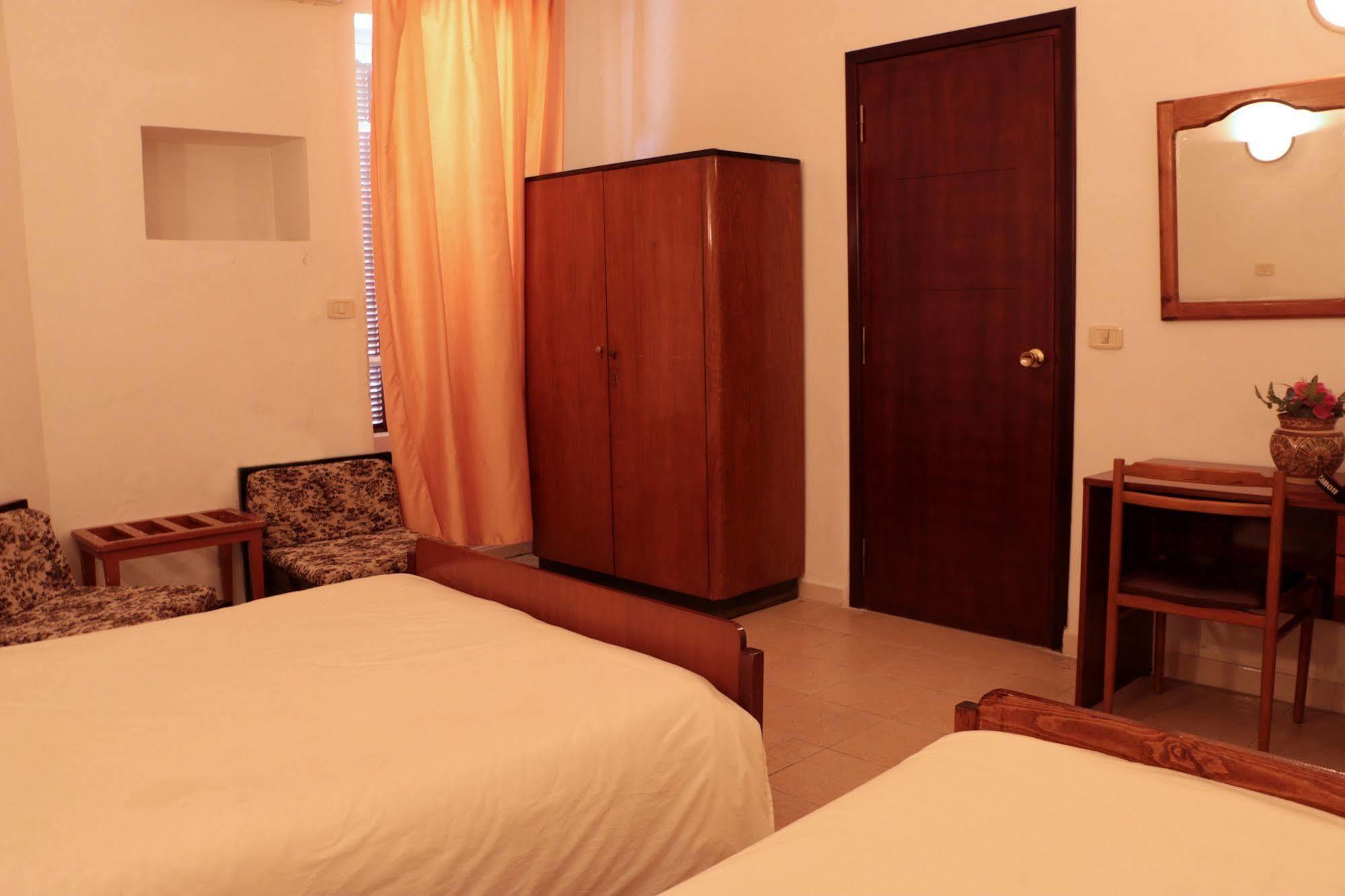 Hotel Saint Georges Tunis Exterior foto